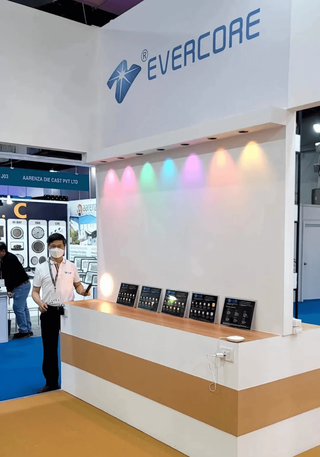 Air Volume and Temperature Testing for High - Speed Hair Dryers Going abroad and going to the world | Review of Mumbai Exhibition