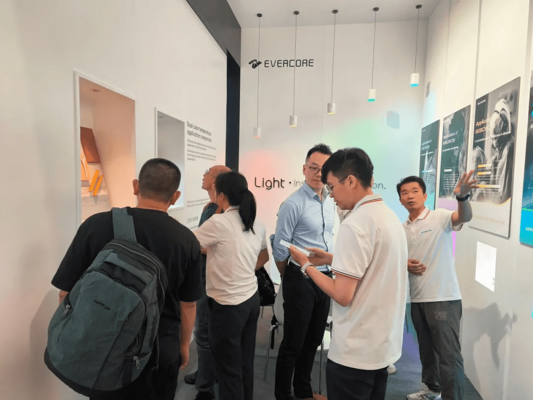 Gathering in Hong Kong·Excellent look back Gathering in HongKong International Lighting Fair (Autumn Edition) look back